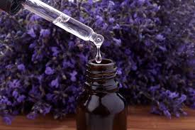 Essential Oils in Skincare: Lavender, Geranium, and the Fine Line Between Help & Harm